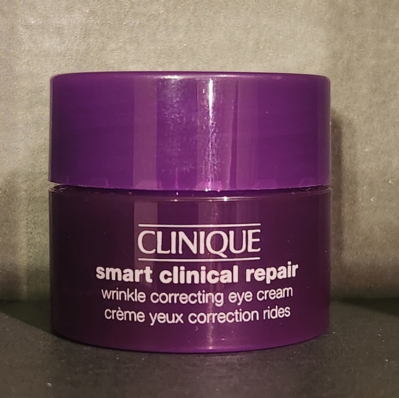Clinique Other - Clinique Smart Clinical Repair Eye Cream -